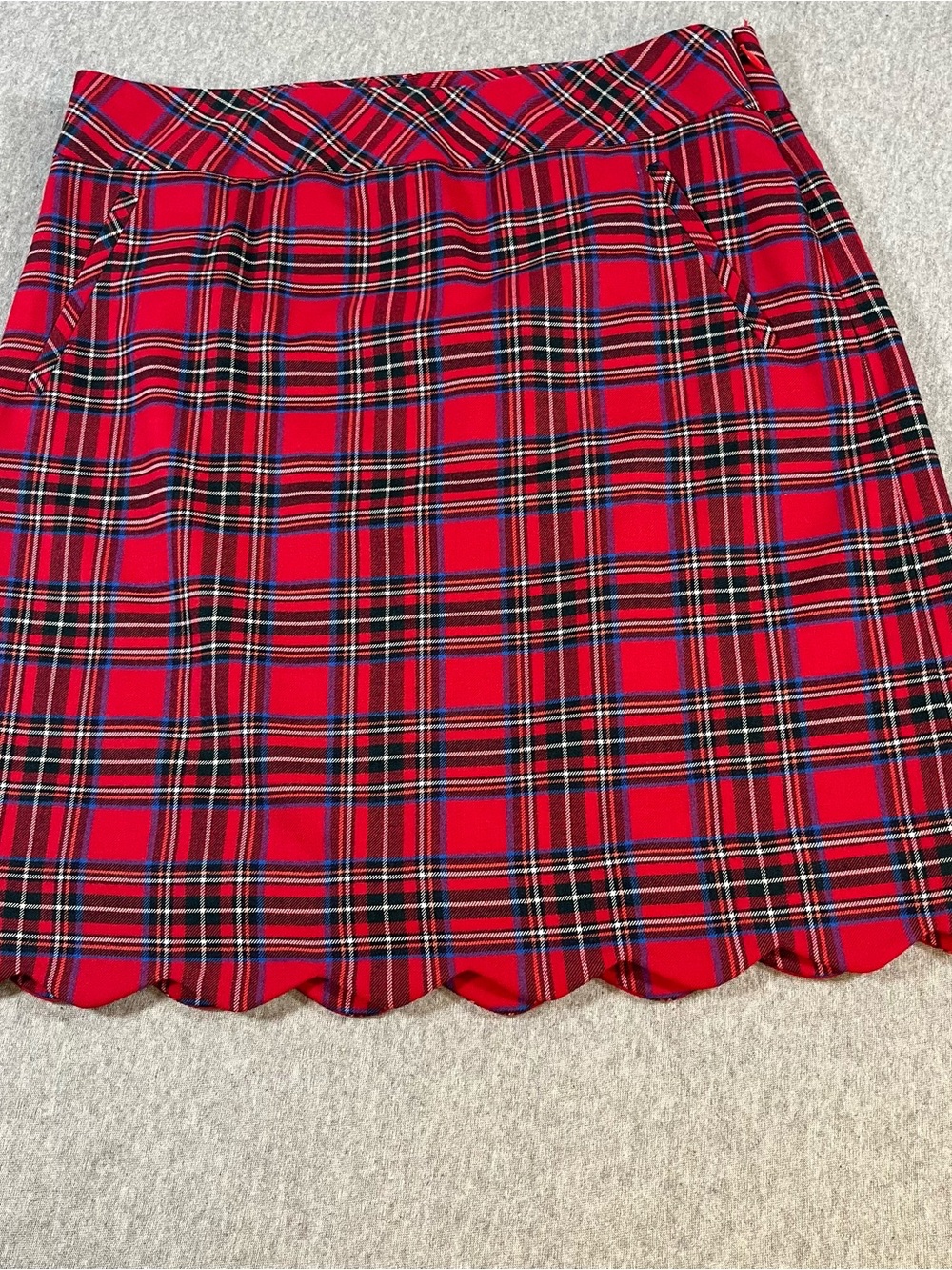Talbots Red Plaid Wool Blend Scalloped Hem Mini Skirt size 4p Preppy School